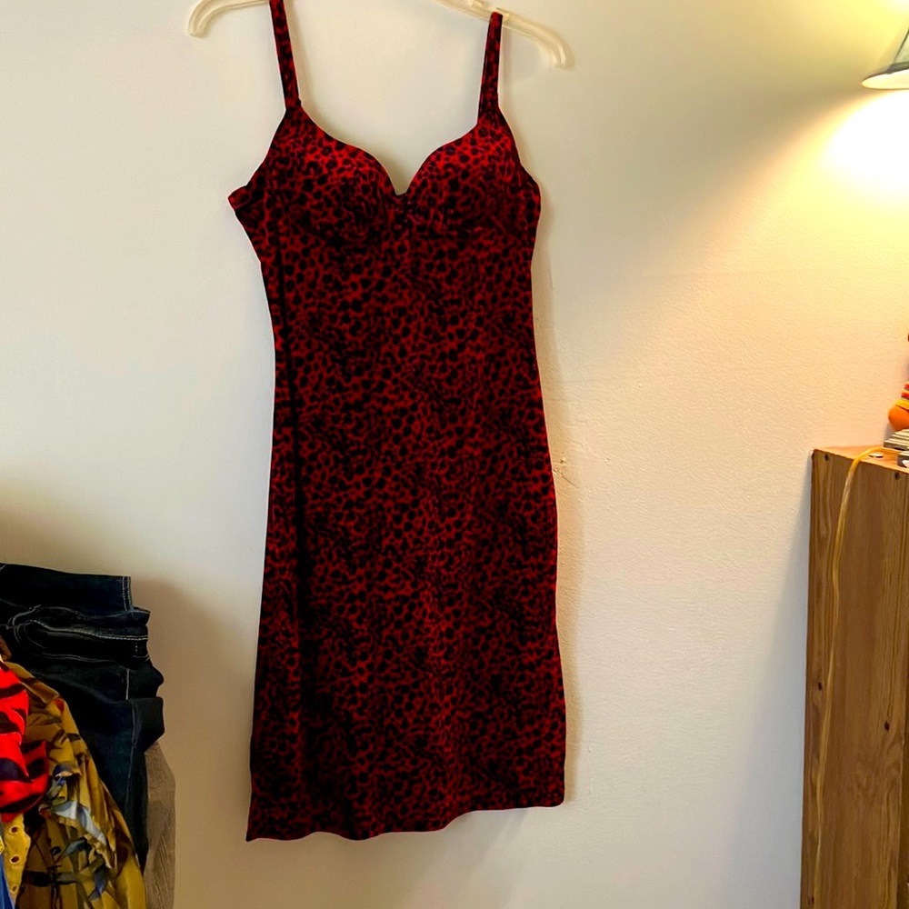 Women Dress Brand Clothes Compact USA Color Red Animal Print Size Large